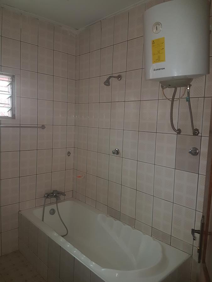 Jostev Hotel Kumasi Luaran gambar