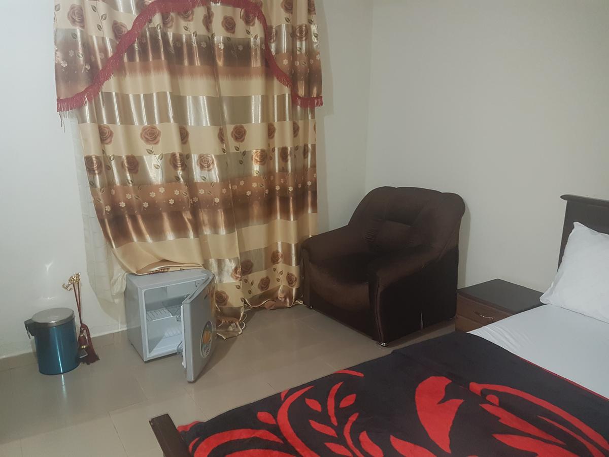 Jostev Hotel Kumasi Luaran gambar
